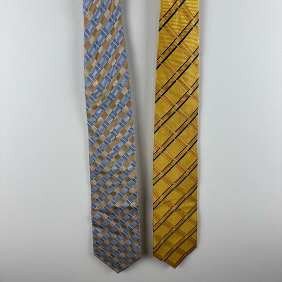 Jos. A. Bank Silk Stylish Yellow and Blue Checkered Ties - Picture 4 of 10
